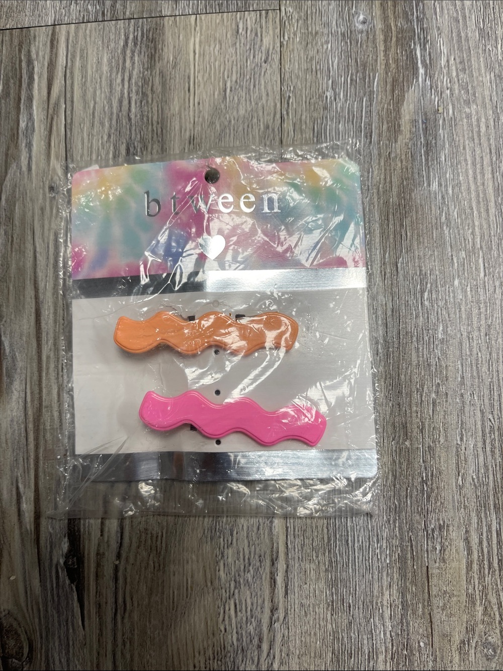 btween Orange and Hot Pink Wavy Kids Hair Clips